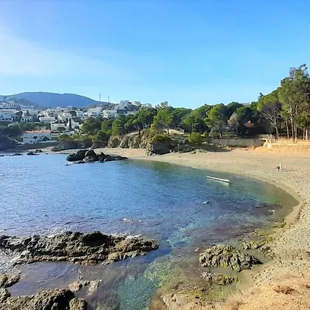 Cerca De La Playa Con Parking Y Admite Mascotas En - Es-170-4 Llanca